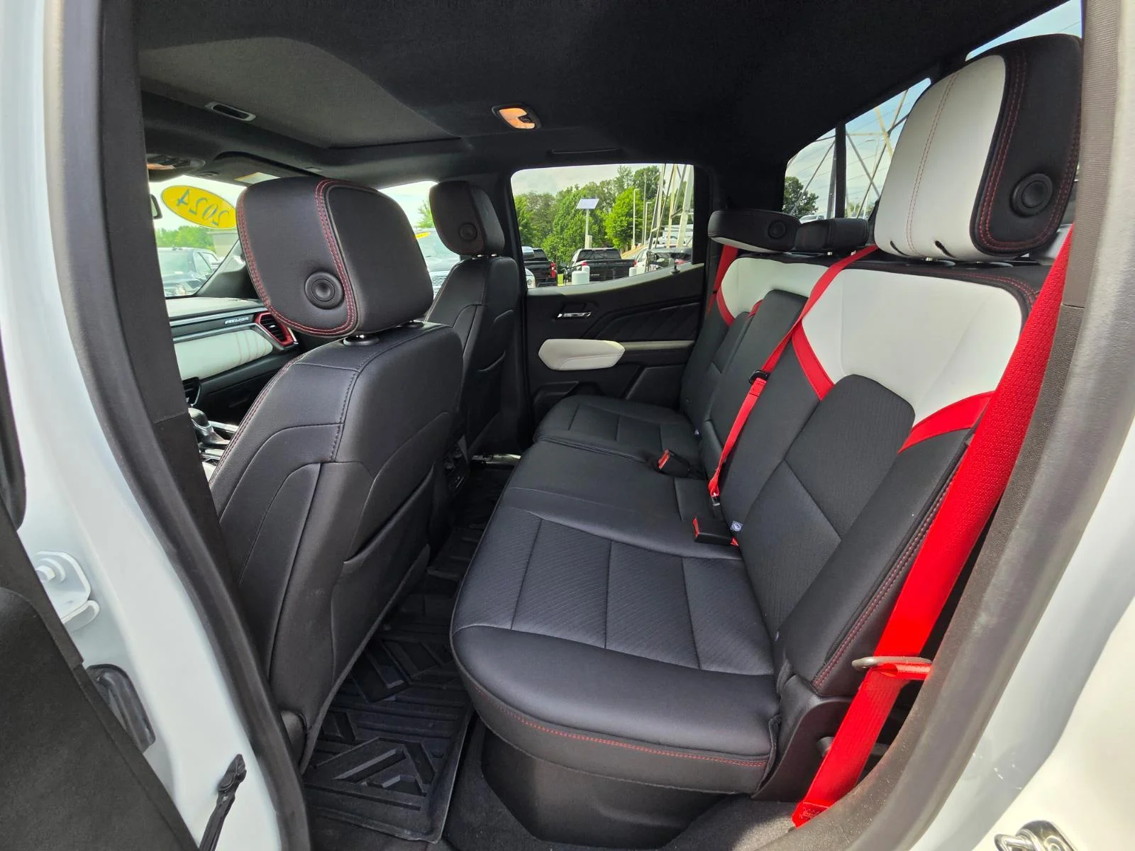 Used 2024 Summit White GMC AT4X image 10