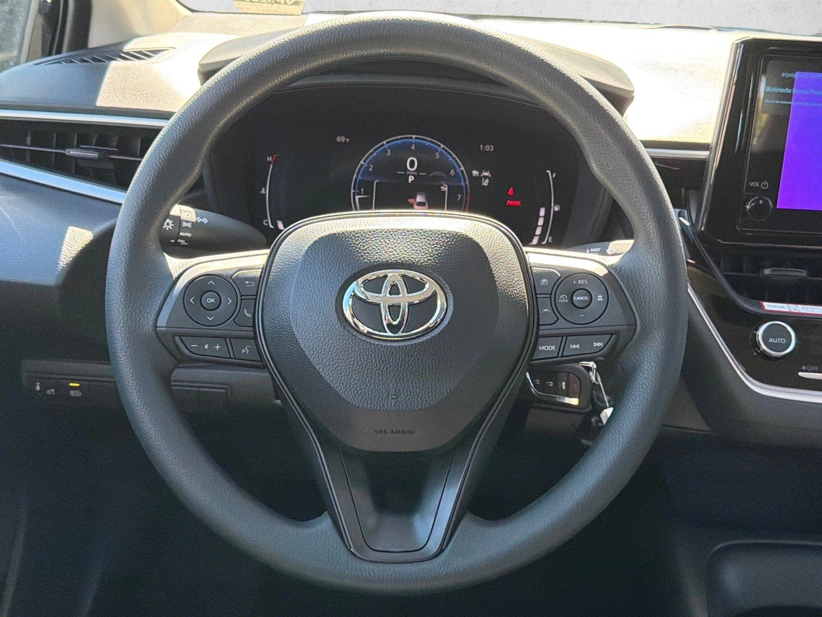 New 2027 Inked Toyota LE image 23