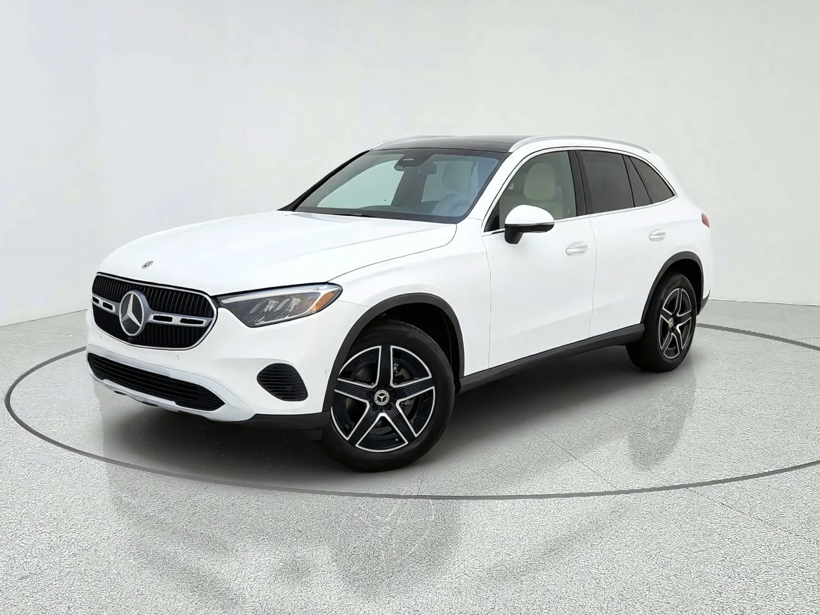 2026 Mercedes-Benz GLC Base
