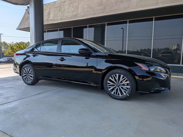 完売　nissan225馬力4スト Certified Pre-Owned 2023 Nissan Altima 2.5 SR 4D Sedan in Butler