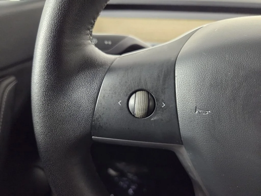 Used 2020 White Tesla Long Range image 19