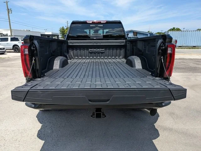 2026 GMC Sierra 3500HD Denali - Photo 13