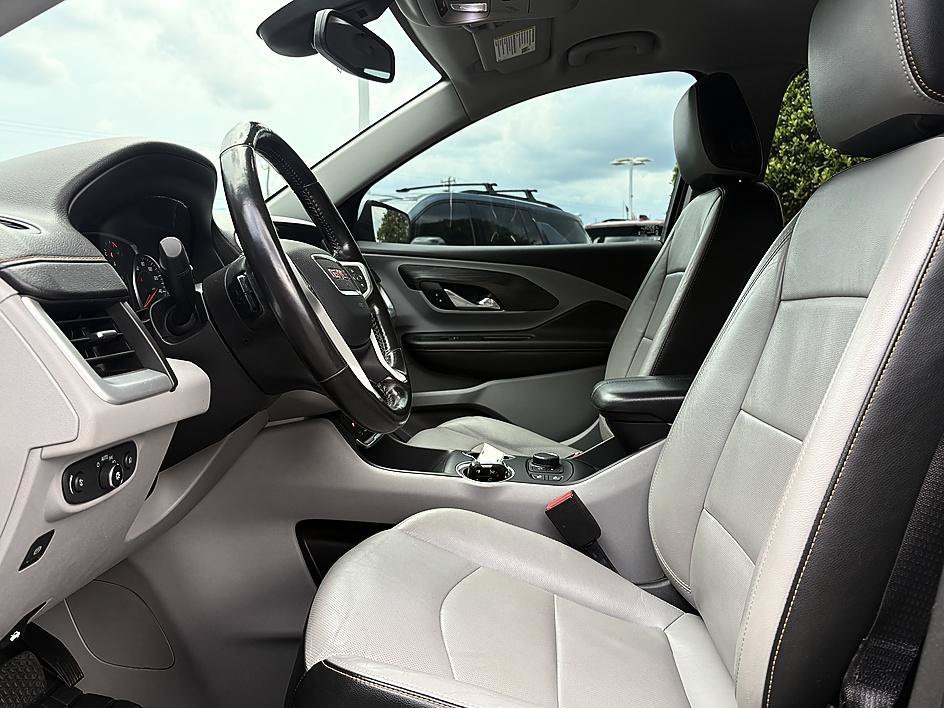 Used 2020 Summit White GMC SLT image 6