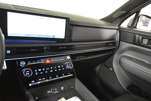 New 2027 Silver Hyundai Calligraphy image 30