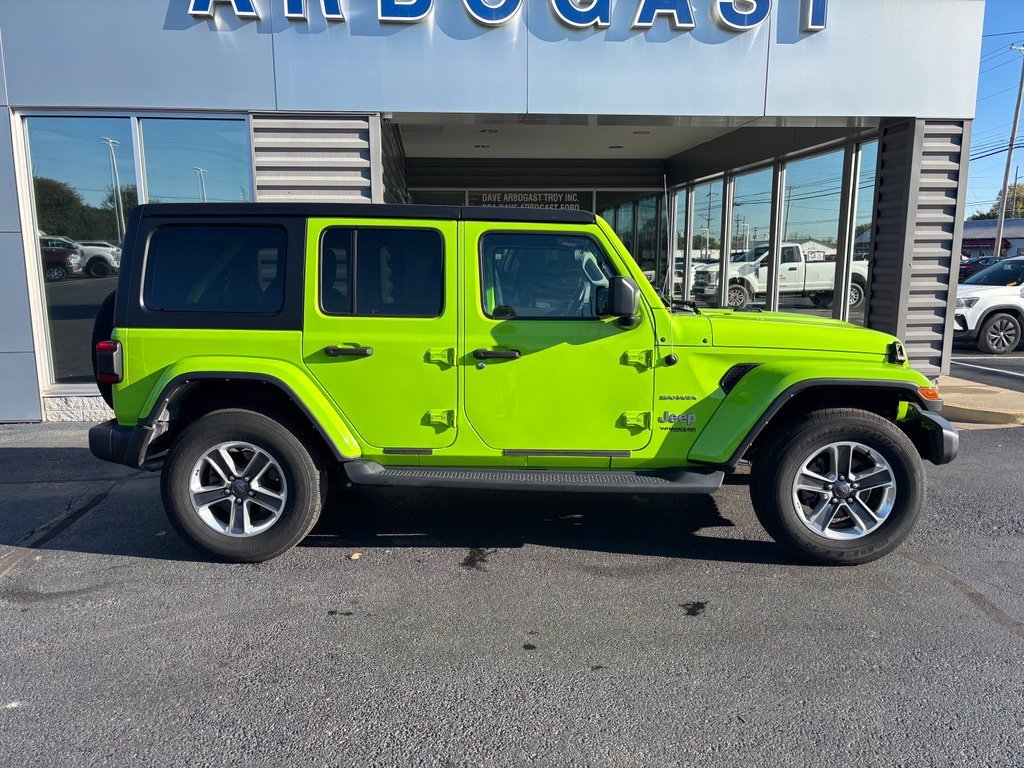 Used 2021 Limited Edition Gecko Clear Jeep Unlimited Sahara image 4
