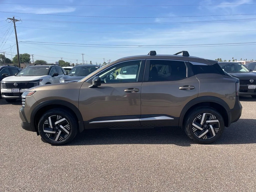 Used 2026 Brown Nissan SV image 4