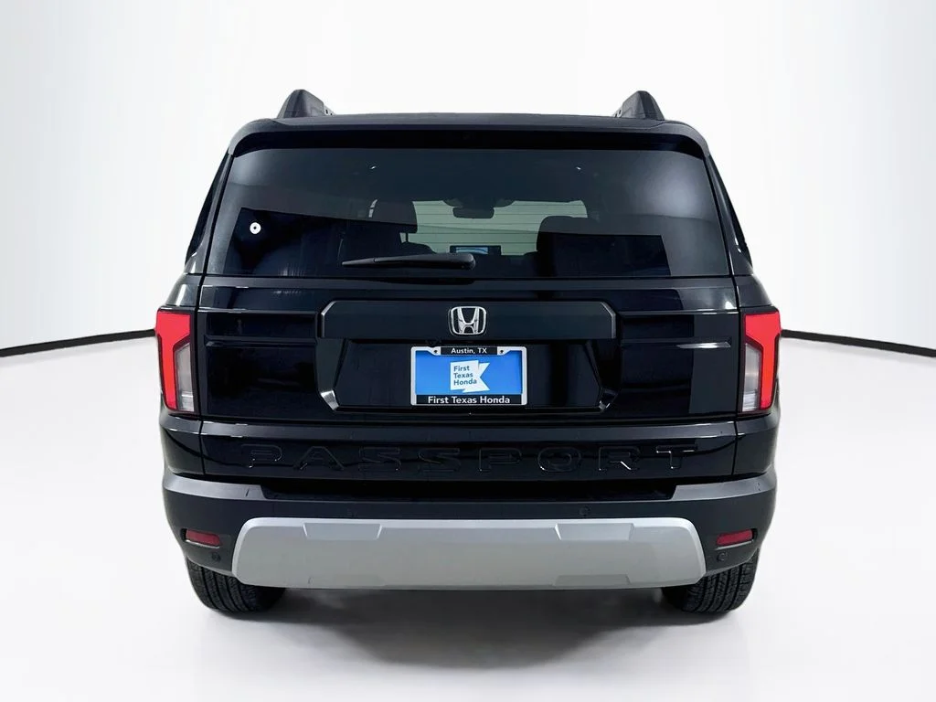 New 2026 Crystal Black Pearl Honda RTL image 7