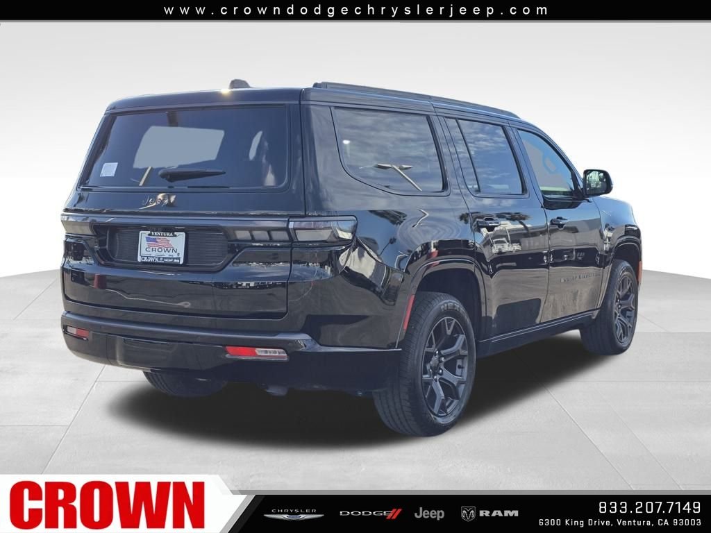 New 2026 High Gloss Black Exterior Paint Jeep Limited Altitude image 5
