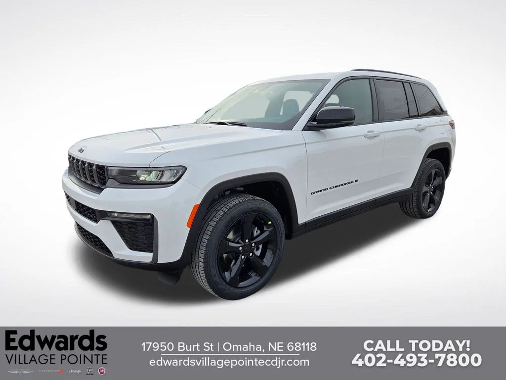 New 2026 Bright White Clear-Coat Exterior Paint Jeep Limited image 7