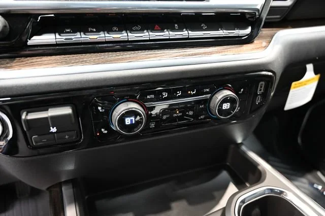 New 2026 Summit White Chevrolet LT Trail Boss image 18