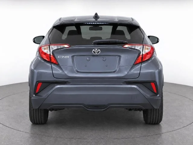 Used 2020 Magnetic Gray Met Toyota LE image 6