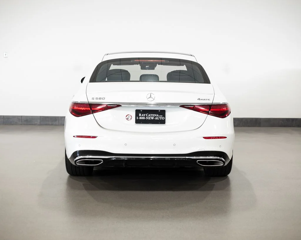 Certified Used 2023 White Mercedes-Benz S 580 image 12