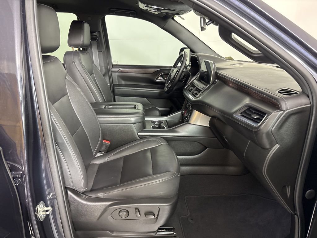 Used 2023 Gray Chevrolet LT image 17