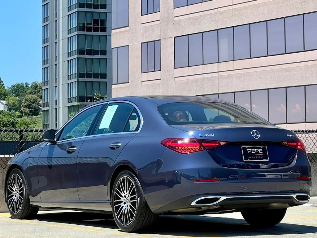 Certified Used 2026  Mercedes-Benz C 300 image 4