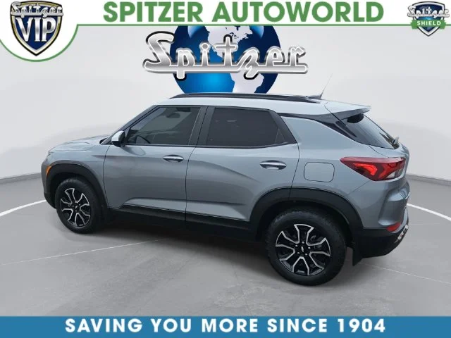 Used 2023 Gray Chevrolet ACTIV image 1