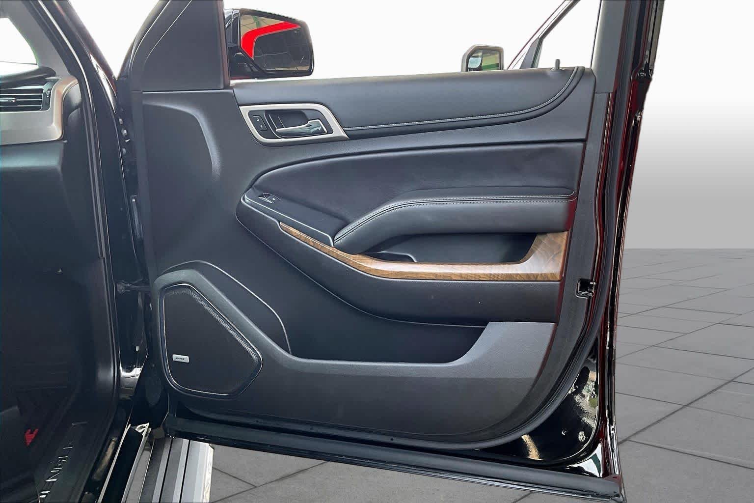 Used 2019 Onyx Black GMC Denali image 23
