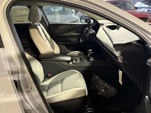 2026 Mazda CX-30 Aire Edition - Photo 16