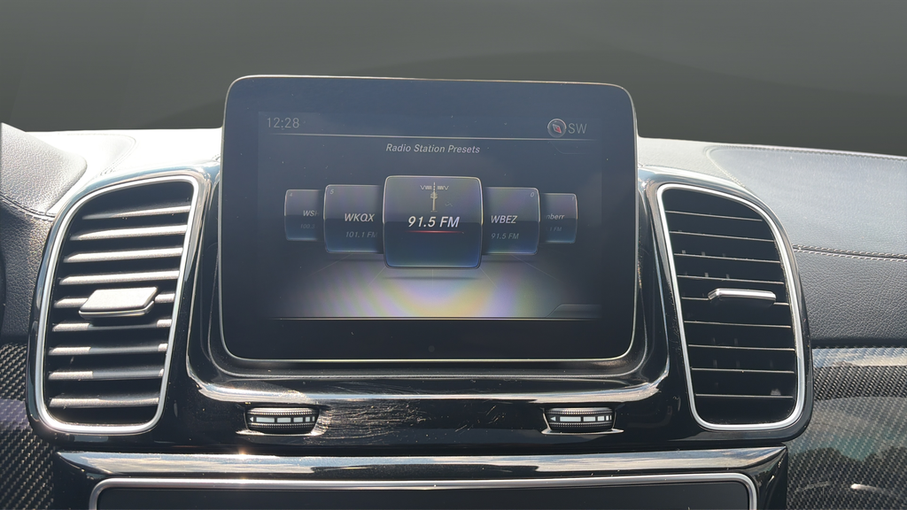Used 2019 Black Mercedes-Benz GLE 43 AMG® image 15