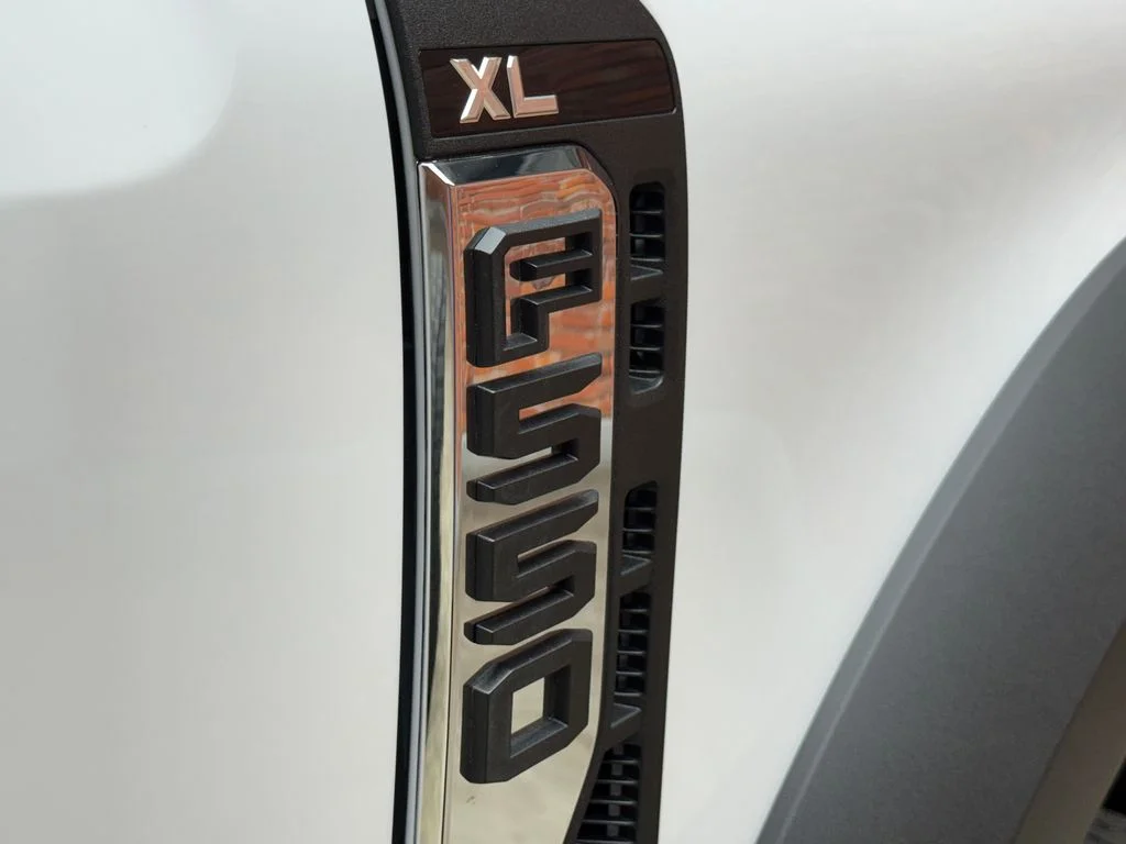 New 2026 Oxford White Ford F-550® XL image 6