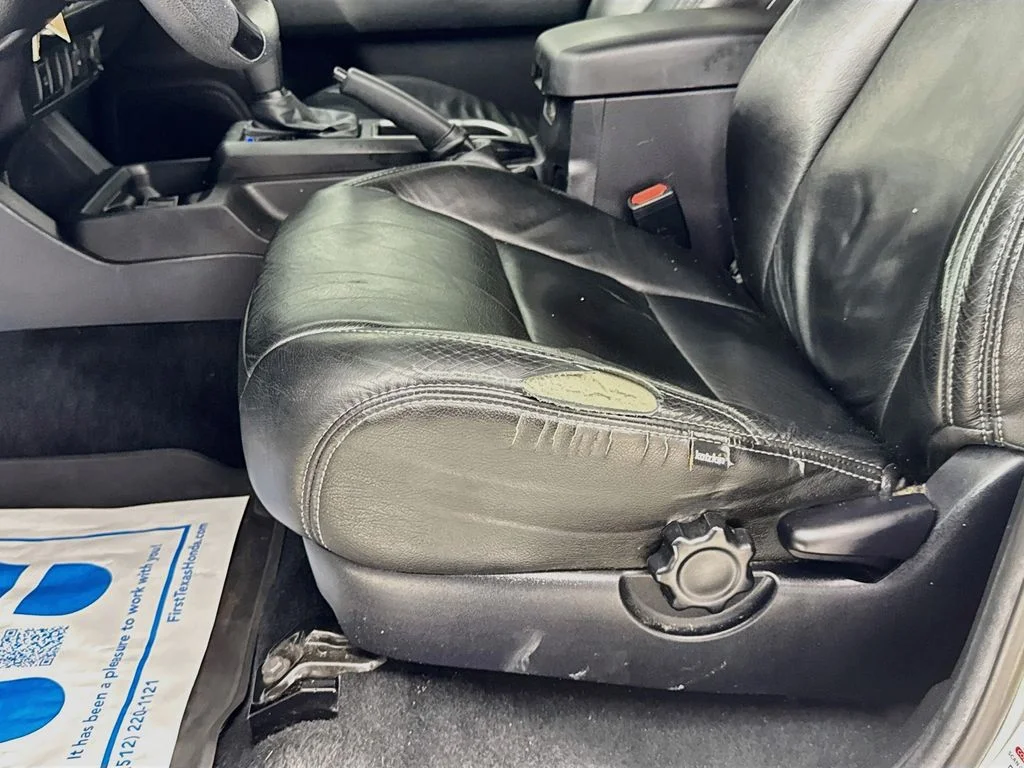 Used 2022 Silver Toyota SR image 22