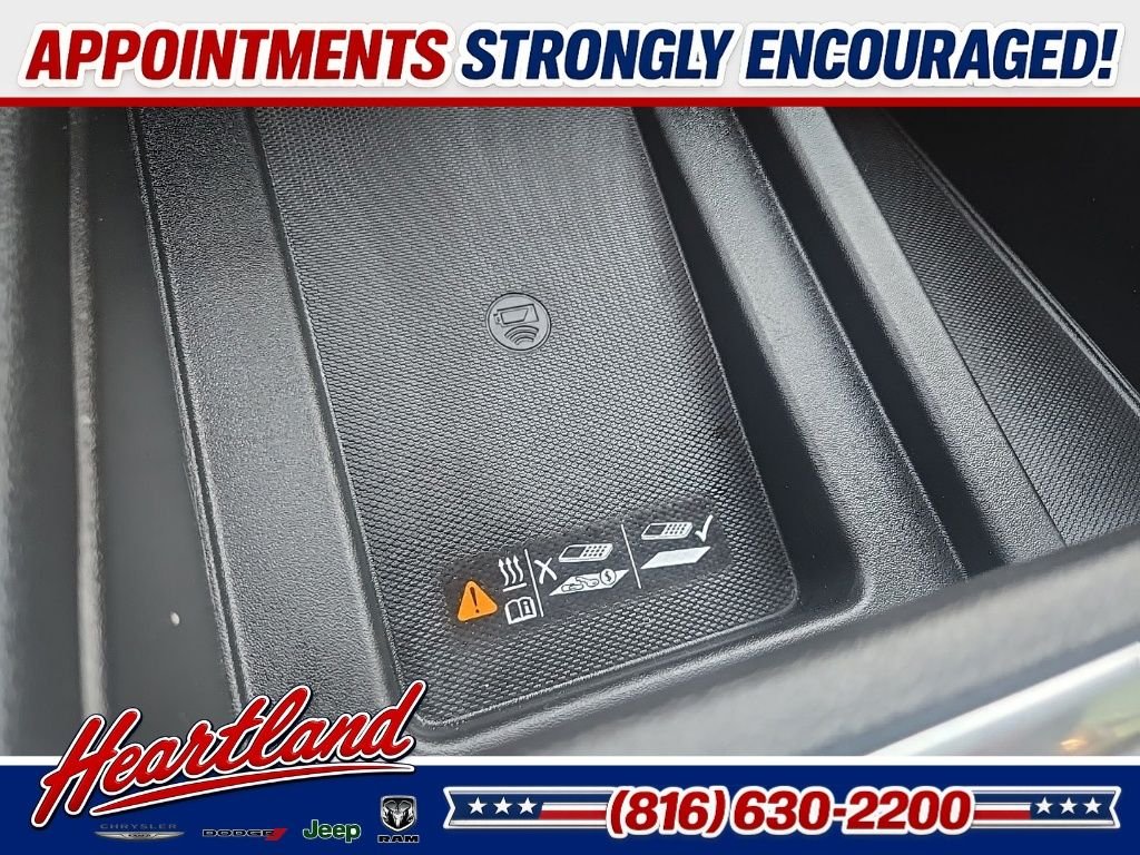 Used 2022 White Chevrolet LTZ image 69