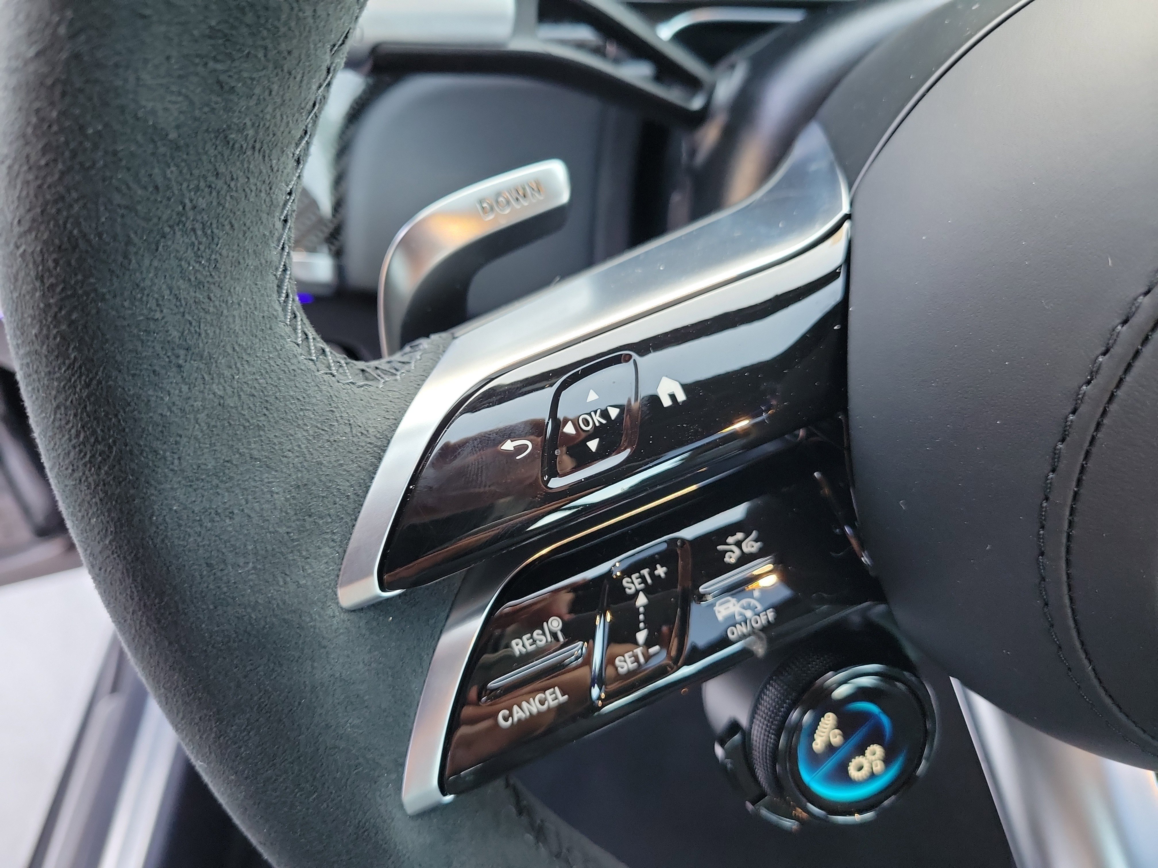 New 2026 Graphite Grey Metallic Mercedes-Benz AMG® S 63 E 4MATIC® Sedan image 60