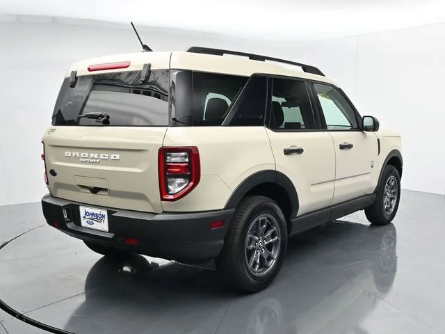 Used 2024 Beige Ford Big Bend image 8