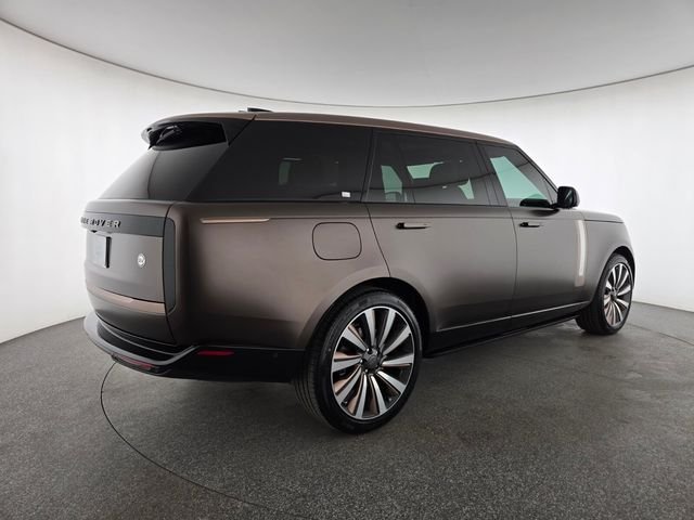 New 2026 Tourmaline Brown in Satin finish Land Rover SV image 2