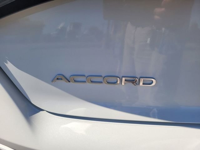 Used 2025 White Honda Sport image 10