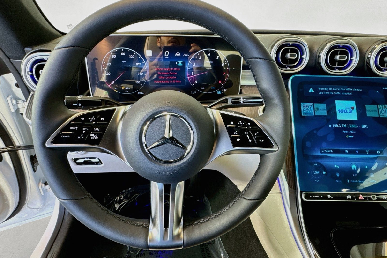 New 2027 Polar White Mercedes-Benz CLE 300 image 11