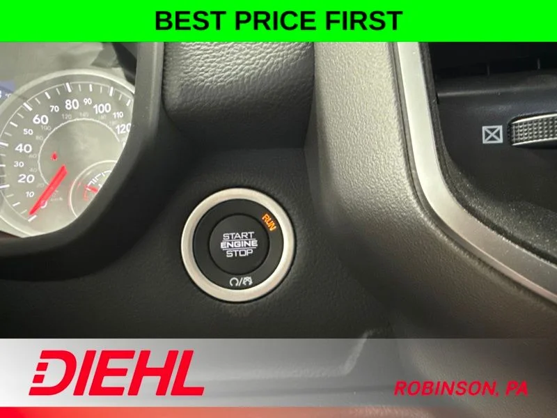 New 2026 Diamond Black Crystal Pearl-Coat Exterior Paint RAM Big Horn/Lone Star image 28