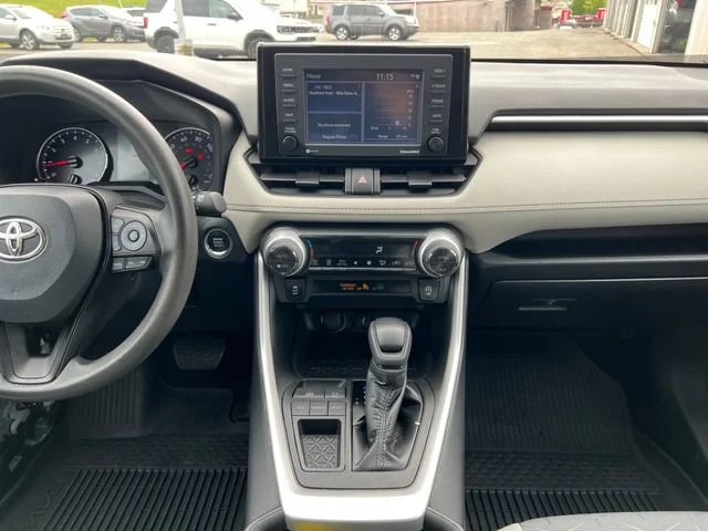 Used 2022 Magnetic Gray Metallic Toyota XLE image 19