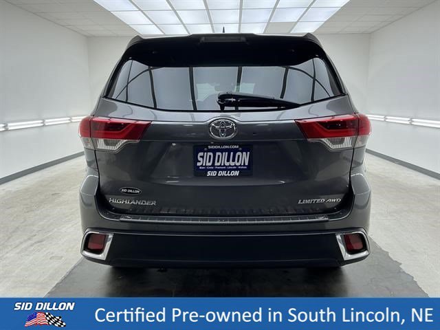 Used 2018 Predawn Gray Mica Toyota Limited Platinum image 5