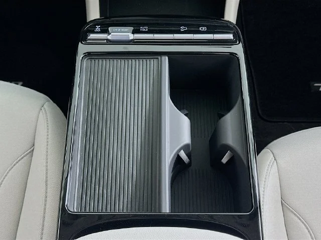 New 2026 Hyundai TUCSON HYBRID SEL