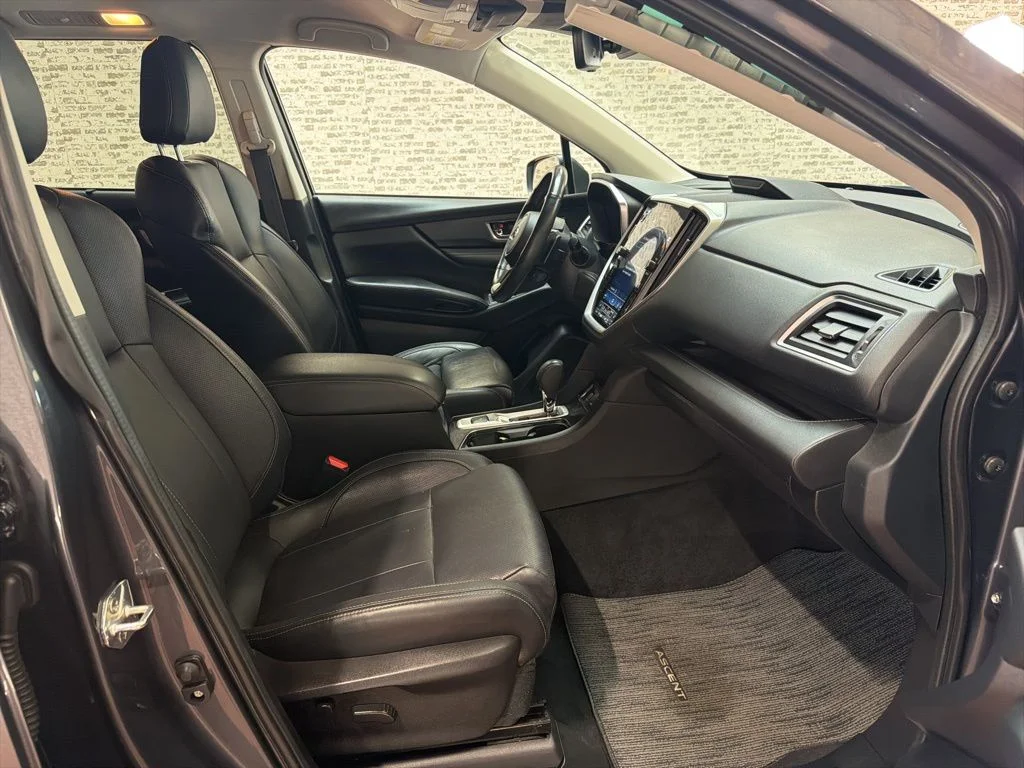 Used 2023 Gray Subaru Limited image 11