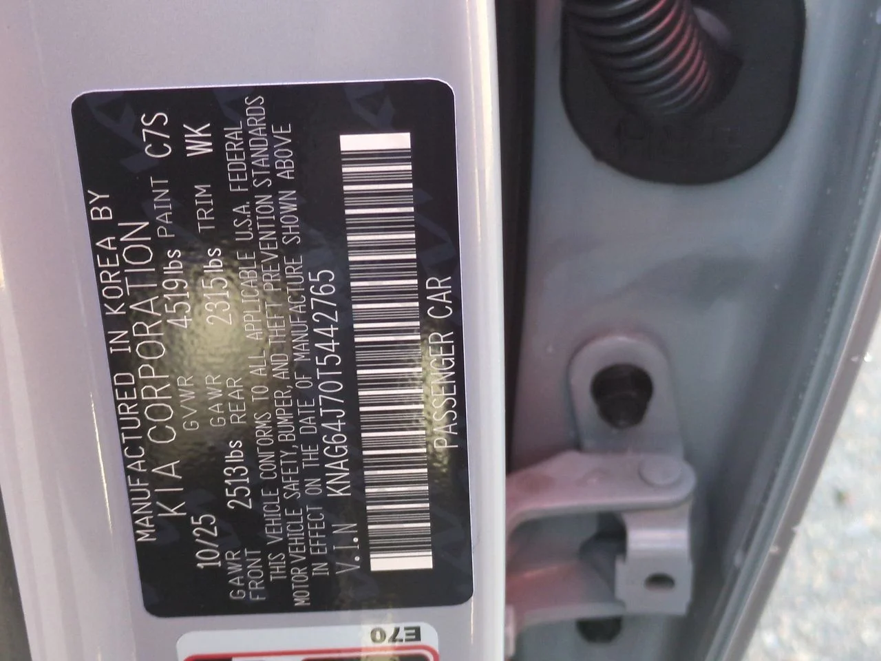 New 2026 Wolf Gray Kia GT-Line AWD image 32