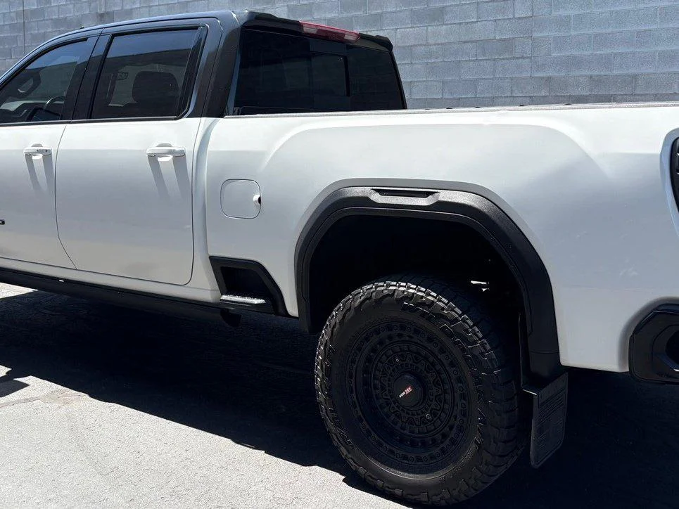 2024 GMC Sierra 2500HD AT4X - Photo 11