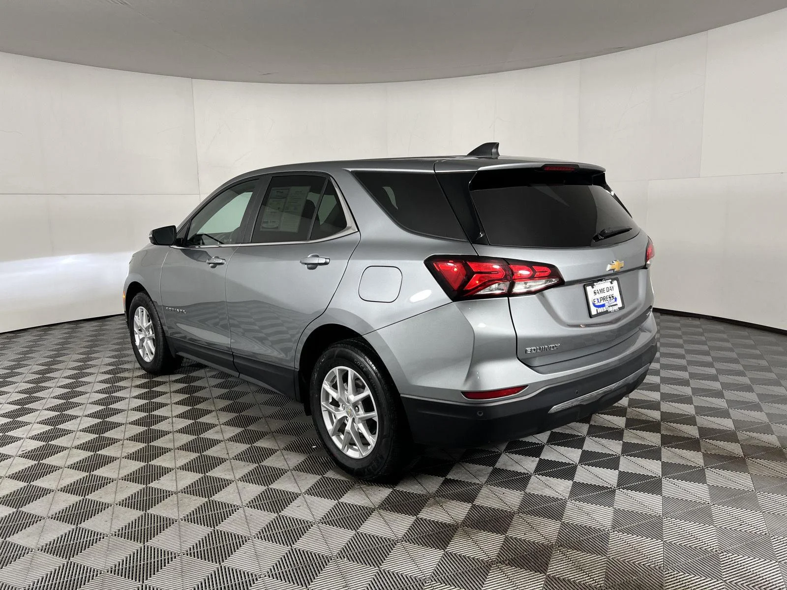 Used 2024 Sterling Gray Metallic Chevrolet LT image 2