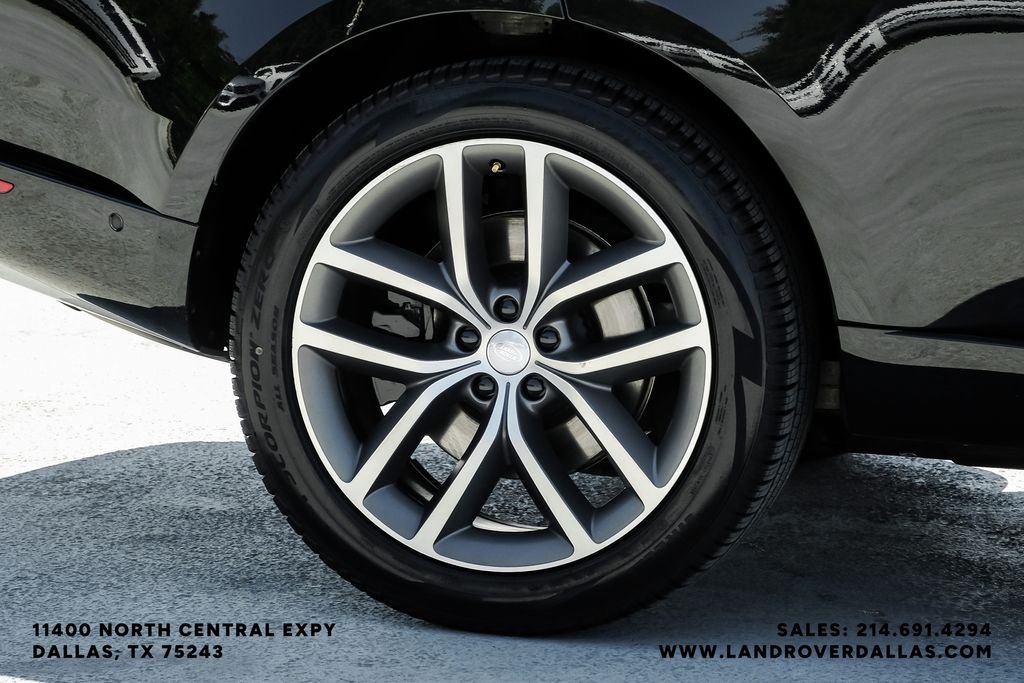 Certified Used 2024 Black Land Rover SE image 39