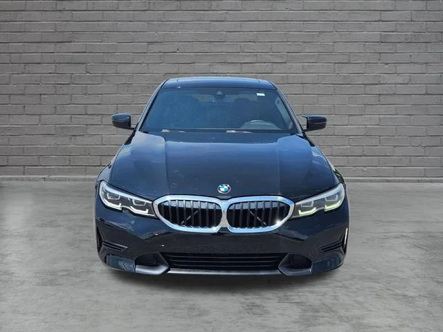 Used 2019 Black BMW 330i image 8