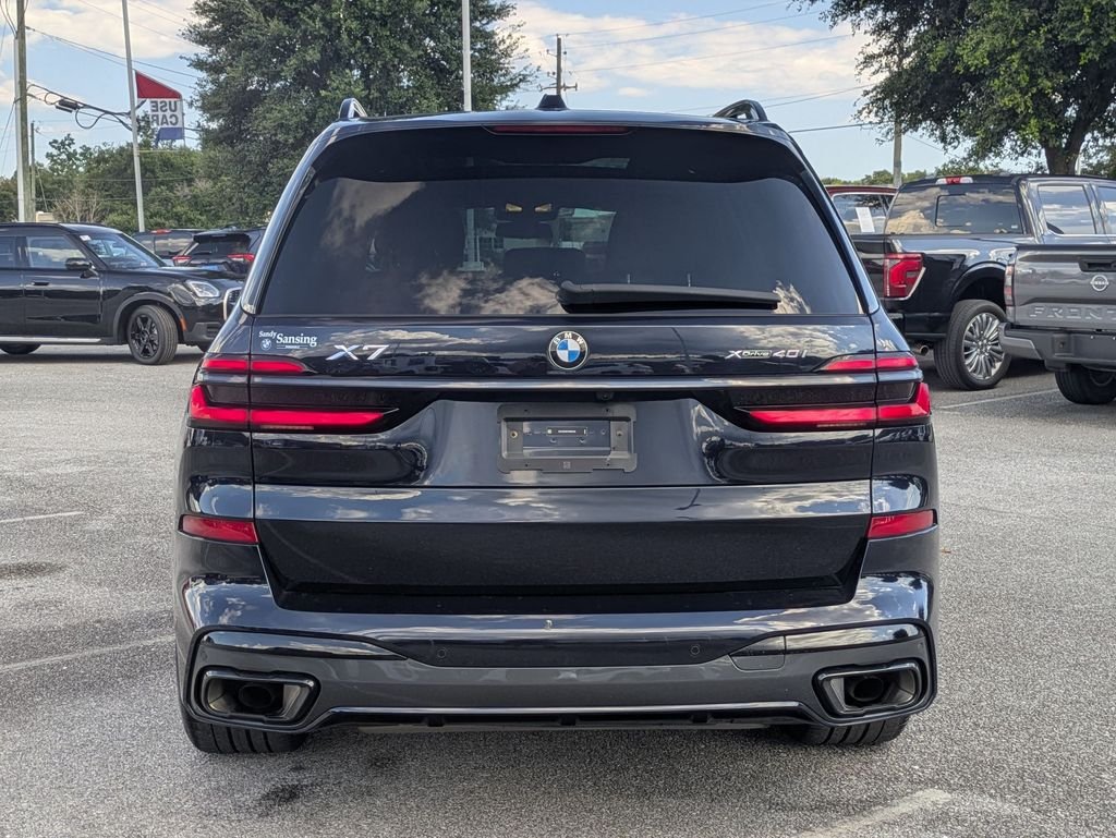 Used 2026 Black BMW xDrive40i image 4