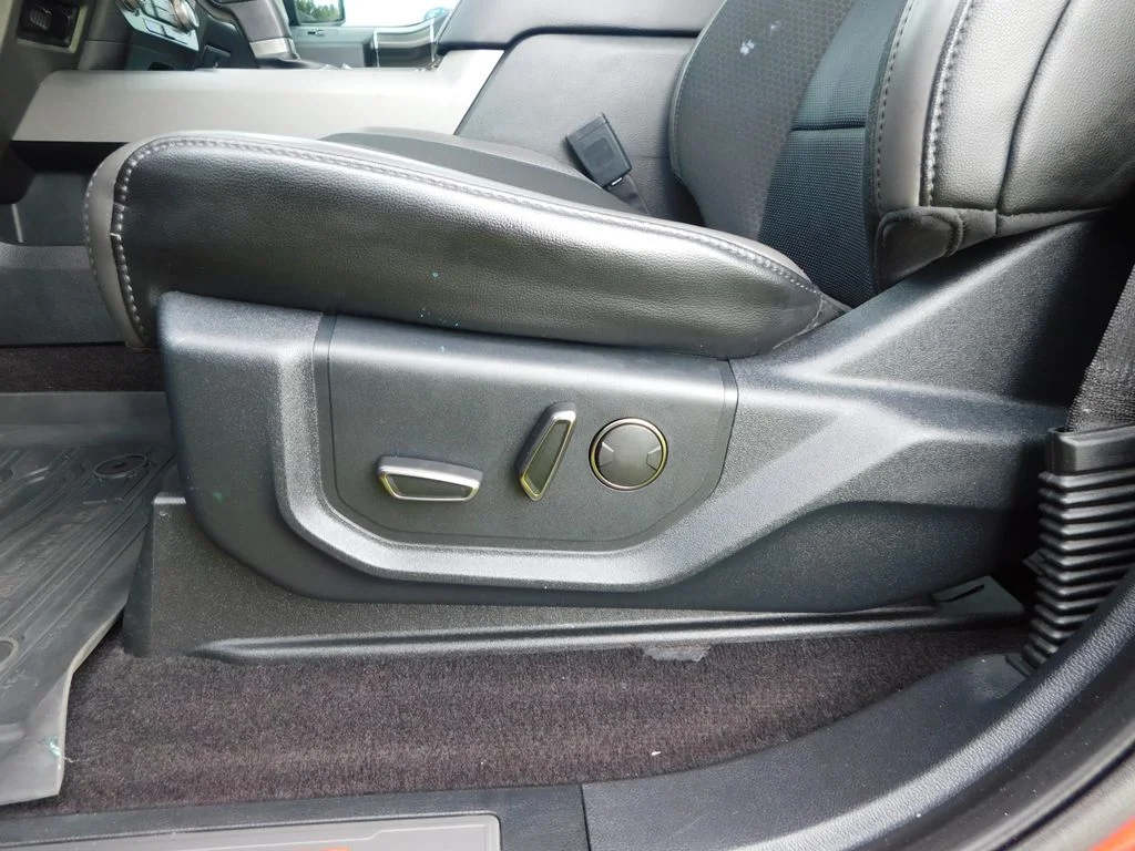 Used 2019 Red Ford Raptor image 19