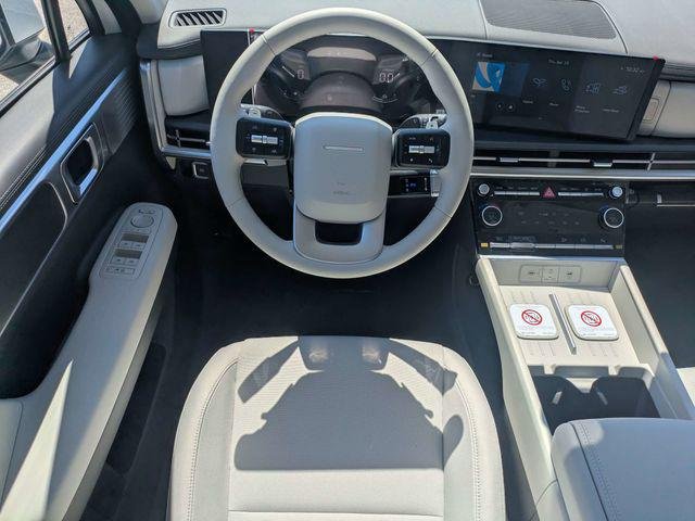 New 2026 White Hyundai SE image 17