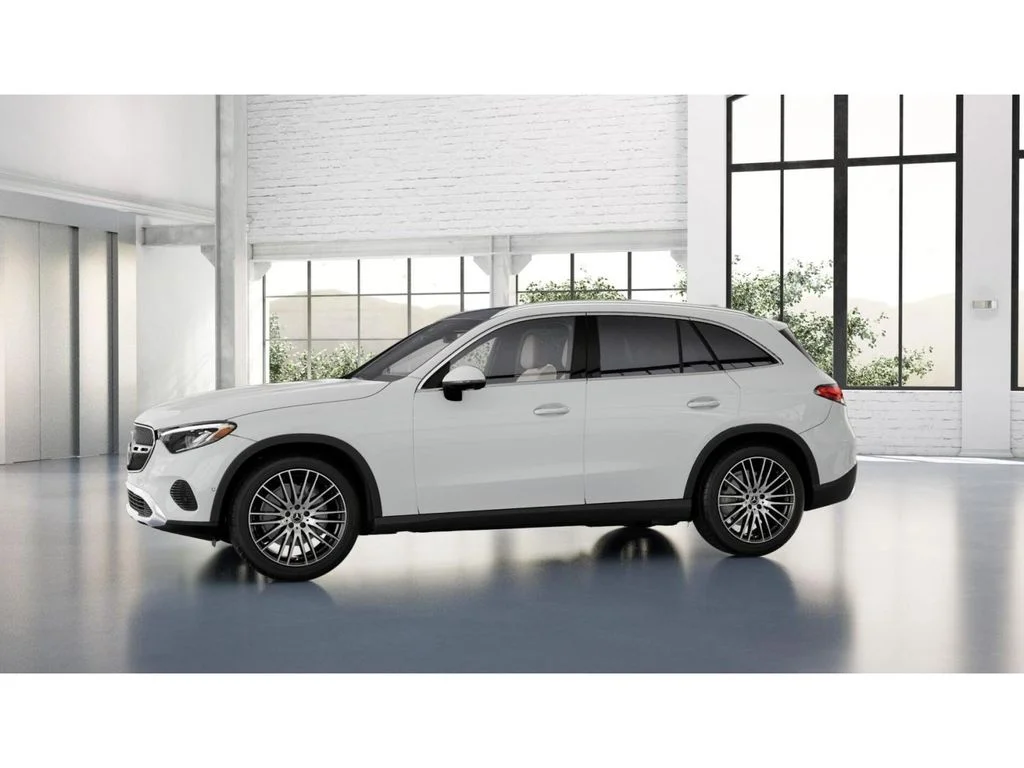 New 2027 White Mercedes-Benz GLC 300 image 36