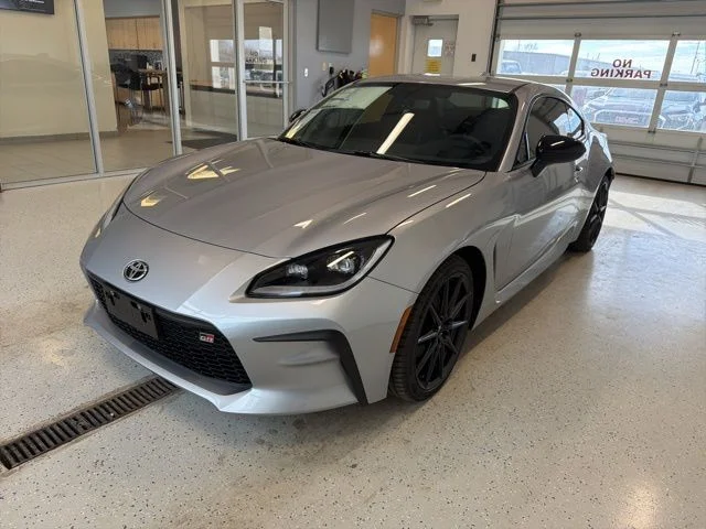 2026 Toyota GR86 Premium - Photo 6