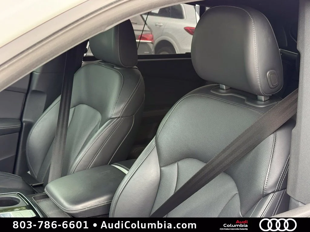 Used 2024 White Audi 55 Prestige image 19