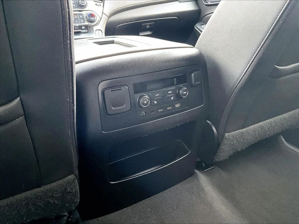Used 2019 Gray Chevrolet LT image 34