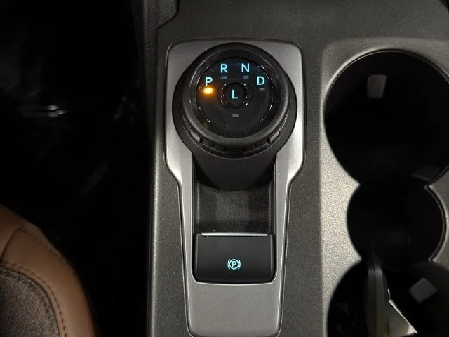 Used 2026 Black Ford Outer Banks image 24