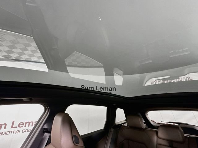 New 2026 White Metallic BMW 30 xDrive image 22