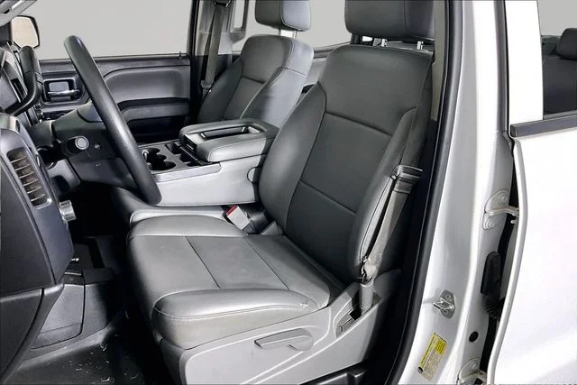 Used 2014 White Chevrolet Work Truck image 16